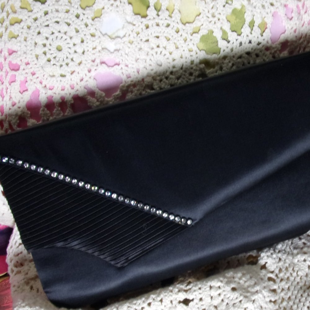 Damas Liverpool Black Satin Envelope Evening Handbag  Clutch Bling Accents